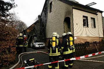 Χριστουγεννιάτικη τραγωδία με πέντε νεκρούς από πυρκαγιά σε κατοικία στη Γερμανία