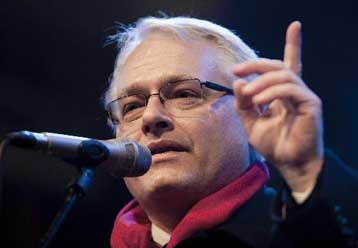 Προβάδισμα του Ίβο Γιοσίποβιτς στον πρώτο γύρο των προεδρικών εκλογών στην Κροατία