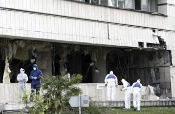 Εκτεταμένες υλικές ζημιές από την έκρηξη στην Εθνική Ασφαλιστική