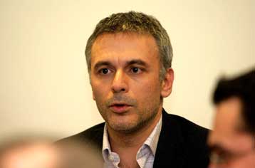 «Υπάρχει τρόπος να κατακτήσει το επόμενο πρωτάθλημα η ΑΕΚ» δήλωσε ο Κιντής