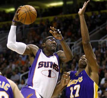 Ήττες για Σέλτικς και Λέικερς από Ουόριορς και Σανς