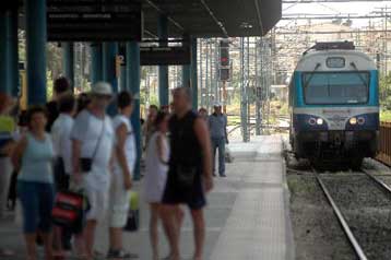 Αυξάνεται η χωρητικότητα των συρμών του ΟΣΕ στα δρομολόγια Αθήνας-Θεσσαλονίκης