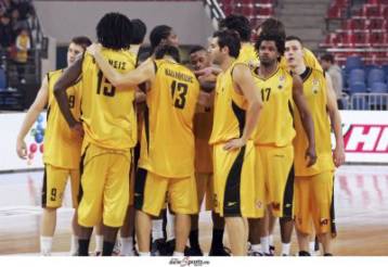 Τέλος καλό, όλα καλά για την ΑΕΚ που πήρε τα δελτία των παικτών