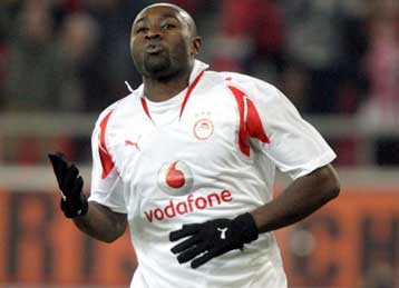 Την Τετάρτη αποφασίζει ο Ολυμπιακός για Λούα Λούα