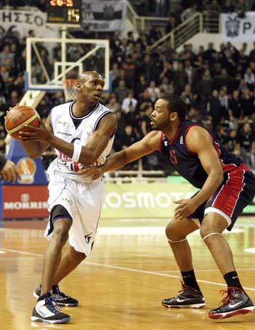 Πάτησε «γκάζι» στο τέλος ο ΠΑΟΚ και επιβλήθηκε του μαχητικού Πανιωνίου