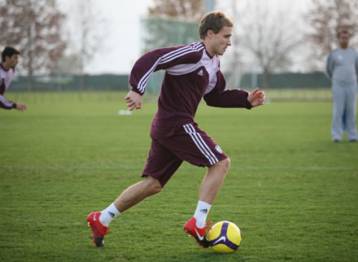 Ανακοινώθηκε επισήμως από τη Λάρισα η απόκτηση του Πούρι