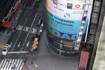 Συναγερμός ασφαλείας στην Τάιμς Σκουέαρ με προληπτική εκκένωση κτιρίων