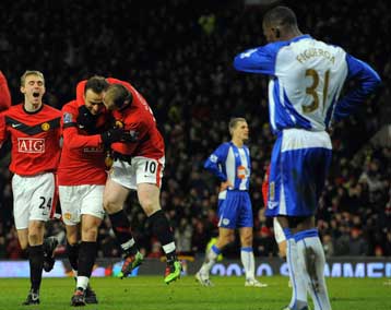 Μάντσεστερ και Αρσεναλ πέτυχαν… αγγλικά σκορ