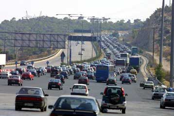 Ακρως καλοκαιρινή η φετινή πρωτοχρονιάτικη έξοδος