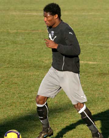 Ικανοποίησε τον ΠΑΟΚ και… έφυγε για Βέλγιο ο Τζέισι