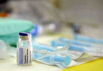 Πέντε άνθρωποι έχασαν τη ζωή τους το τελευταίο 24ωρο από τη νέα γρίπη