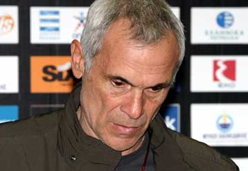 Σε αναζήτηση ομάδας ο Γκρασιάν, αμφίβολος ο Φερνάντεζ με Ατρόμητο