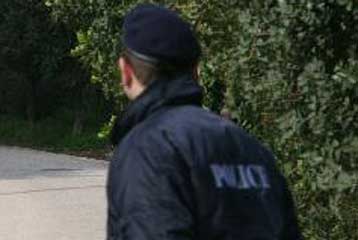 ΕΔΕ για τον αστυνομικό που απείλησε πολίτη με φαλτσέτα