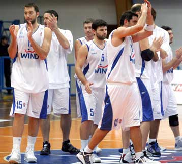 «Σφραγίζουν» εισιτήρια Αρης και Πανελλήνιος