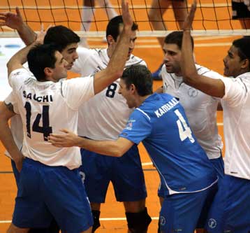 Ποδαρικό με Κύπελλο Συνομοσπονδιών για την ΕΑ Πατρών και τον Ηρακλή