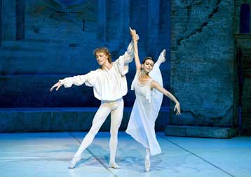 Φαντασμαγορικό «Γκαλά Μπαλέτου» με τη σύμπραξη Μεγάρου και Λυρικής