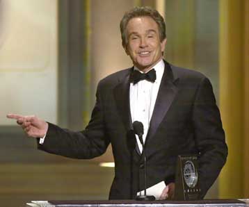 «Δον Ζουάν» ο Γουόρεν Μπίτι με χιλιάδες ερωμένες, υποστηρίζει βιογραφία του