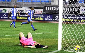 Καβάλα και Λεβαδειακός μοιράστηκαν γκολ και βαθμούς στο θεαματικό 2-2