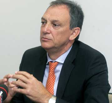 Ξένο προπονητή ανακοινώνει τη Δευτέρα η ΕΟΠΕ για την εθνική ανδρών