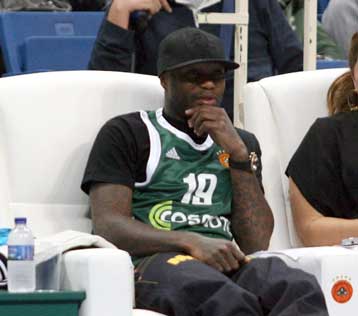 Πανηγυρισμοί Σισέ για Σκόκο και εμφάνιση αλά «Σάρας»