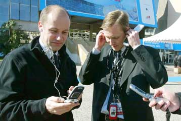 Τα κινητά τηλέφωνα «καταπολεμούν τη νόσο του Αλτσχάιμερ»