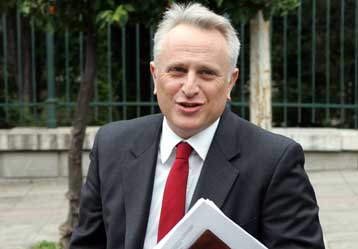 Επί ποδός τα κόμματα εν όψει των κυβερνητικών προτάσεων για το νέο εκλογικό νόμο