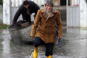 Εκκενώνονται κοινότητες στην Αλβανία λόγω των πλημμυρών