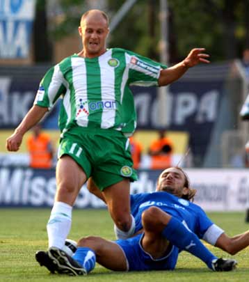 Ο Πανθρακικός έφτασε τις 10 αποδεσμεύσεις, λύνοντας το συμβόλαιο του Οράκ