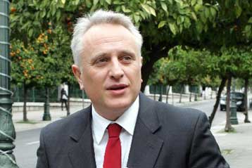 Έμφαση στον «Καποδίστρια 2» δίνει η κυβέρνηση με μικρή αναβολή στον εκλογικό νόμο