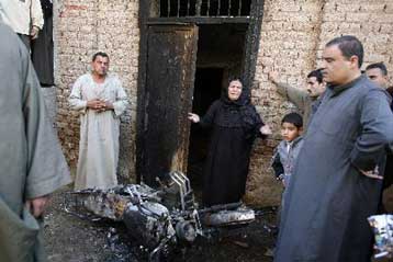 Συνεχίζονται τα επεισόδια βίας μεταξύ Μουσουλμάνων και Χριστιανών στην Αίγυπτο