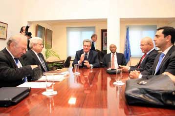 Οι προτάσεις Ταλάτ για την διακυβέρνηση στο επίκεντρο των κυπριακών κομμάτων