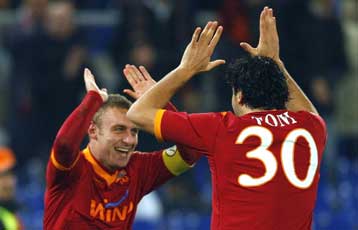 Οι δέκα της Ρόμα άντεξαν για 79 λεπτά, Αγιος… Σάμουελ για την Ίντερ