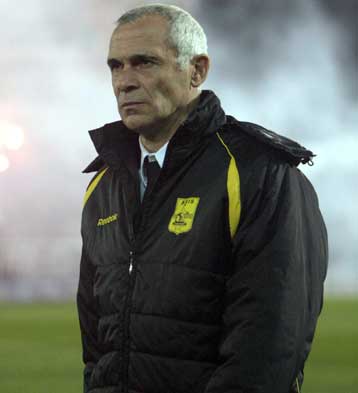 Ο Κούπερ ζήτησε διάρκεια και εξυπνάδα από τους παίκτες του