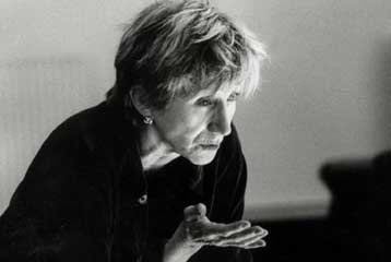 Στην Ελλάδα καταφτάνει η Ολυμπία Δουκάκη