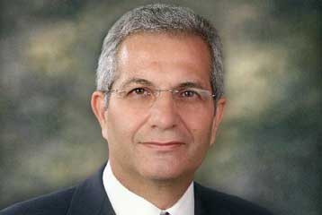 Την απογοήτευση της Λευκωσίας από τις προτάσεις Ταλάτ μετέφερε στην Αθήνα ο γγ του ΑΚΕΛ