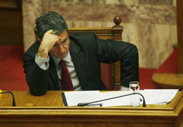 Σοβαρό ταμειακό πρόβλημα στον ΟΑΕΔ, «καμπανάκι» για τα επιδόματα ανεργίας