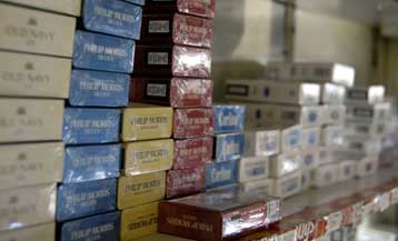 Στα 5,40 ευρώ θα φτάσουν τα ακριβά τσιγάρα, προβλέπουν οι καπνοπώλες