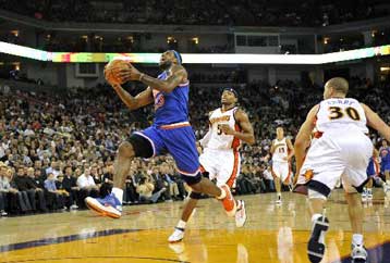 Στους ίδιους ρυθμούς ο ΛεΜπρον οδήγησε και πάλι τους Καβαλίερς