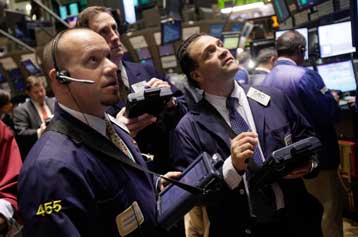 Με πτώση έκλεισαν τα ευρωπαϊκά χρηματιστήρια και η Γουόλ Στριτ την Τρίτη