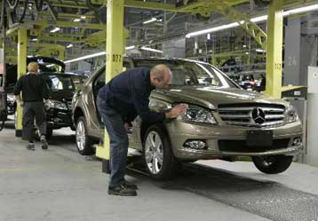 Συρρίκνωση-ρεκόρ 5% για τη γερμανική οικονομία το 2009