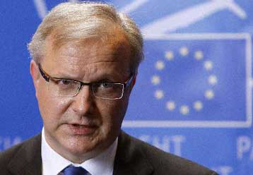 Η αναθεώρηση δεν θα οδηγήσει απαραίτητα σε υψηλότερο έλλειμμα, λέει η Κομισιόν