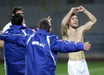 Στα προημιτελικά μέσω… πέναλτι η Καλλιθέα, 4-3 τα Τρίκαλα