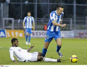 Με δέκα παίκτες η Καβάλα, έφτασε μέχρι τα πέναλτι και πήρε την πρόκριση στη Λιβαδειά