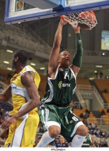 Ζορίστηκε αλλά κέρδισε ο Παναθηναϊκός την Όλντενμπουργκ με 67-64