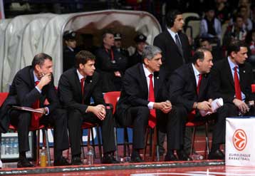 Παράπονα για τον λάθος ύμνο από τον Βουγιόσεβιτς, ελπίζει στον κόσμο ο Γιαννάκης