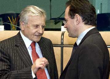 Η ελληνική οικονομία στο επίκεντρο του ΔΣ της ΕΚΤ