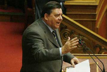 Προ ημερησίας διατάξεως συζήτηση στη Βουλή για τη μεταναστευτική πολιτική ζητά ο ΛΑΟΣ