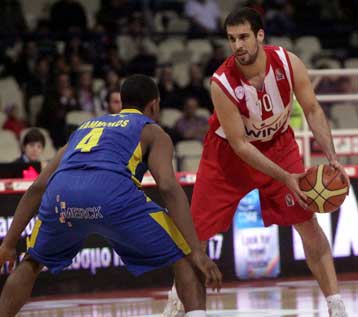 «Πρώτοι στο Top 16 και έτοιμοι στα ματς των τίτλων» η επιθυμία του Χαλπερίν