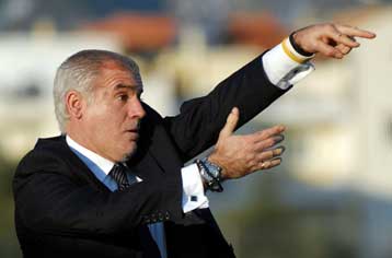 Αποθέωση στην πρώτη προπόνηση του ΠΑΣ υπό τις οδηγίες του Αναστόπουλου