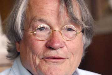 Στην Αθήνα από τον Πέτερ Στάιν οι «Δαιμονισμένοι» τού Ντοστογιέφσκι